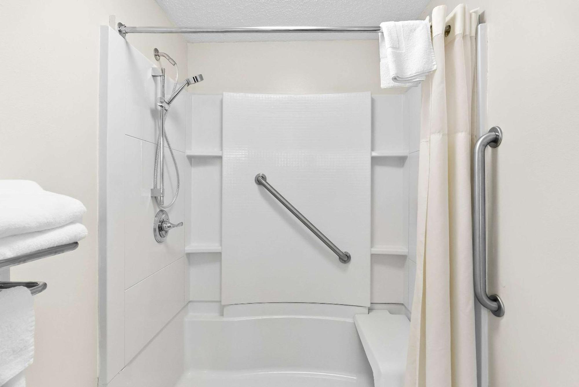 Quality Inn Russellville Buitenkant foto