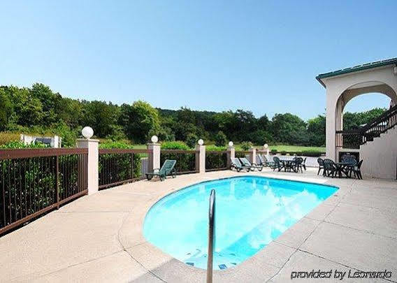 Quality Inn Russellville Buitenkant foto